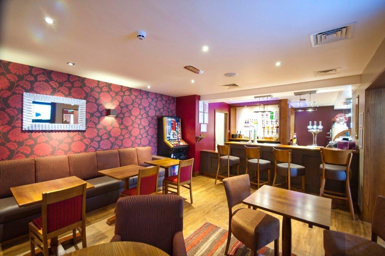 Premier Inn Edinburgh Airport - Newbridge Newbridge  Buitenkant foto