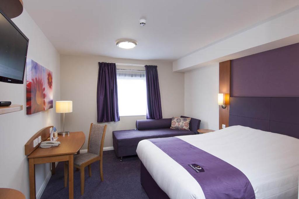 Premier Inn Edinburgh Airport - Newbridge Newbridge  Kamer foto