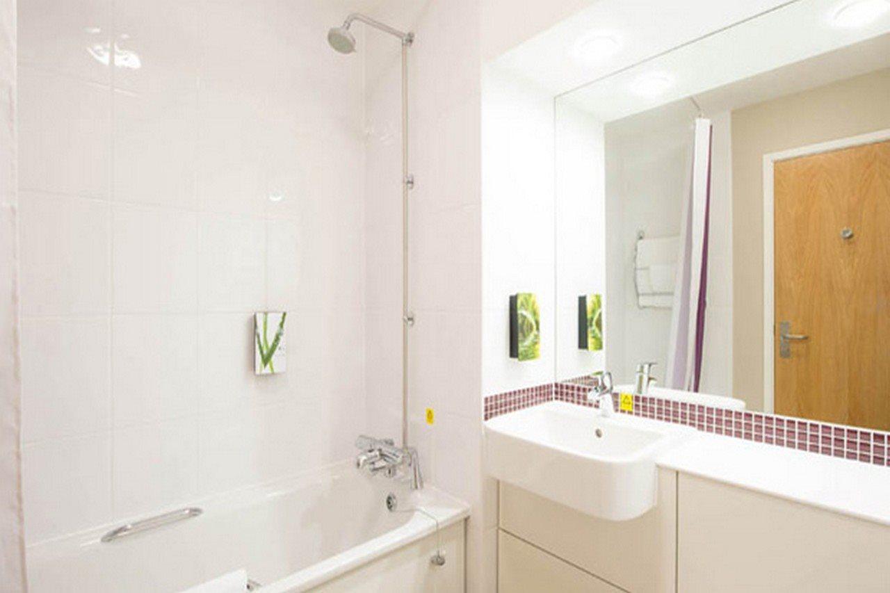 Premier Inn Edinburgh Airport - Newbridge Newbridge  Buitenkant foto